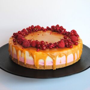 Vadelma-kinuskikakku