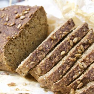 Gluteeniton saaristolaisleipä