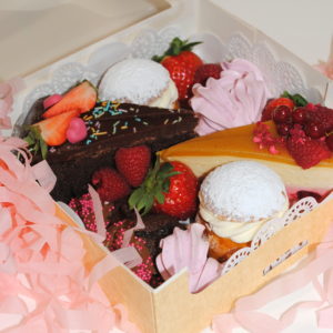 Ystävänpäivän herkkuboksi